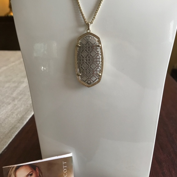 Kendra Scott Reid 2025